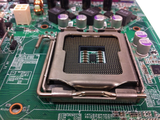 Što je CPU odnosno procesor?