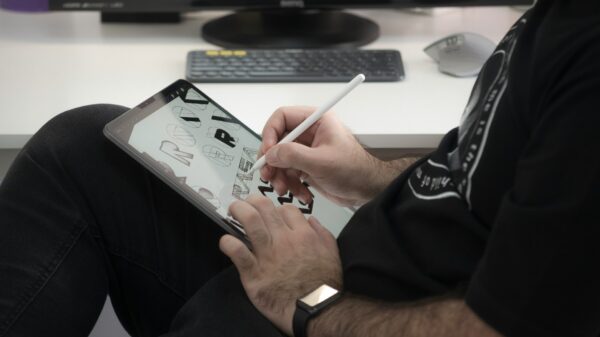 Kako kreirati božićni poster uz besplatne digitalne alate